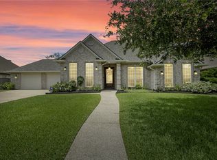 3605 Park Meadow Ln, Bryan, TX 77802