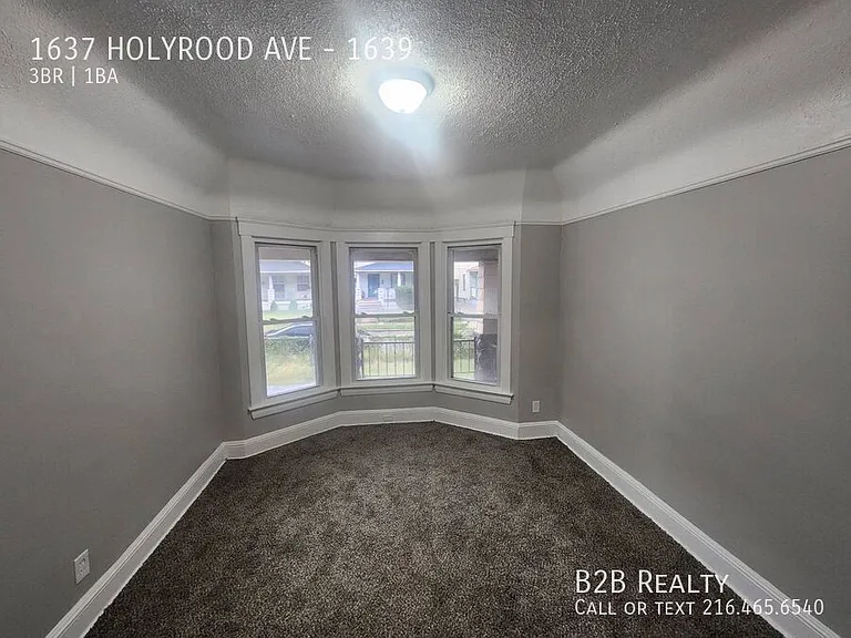 1637 Holyrood Rd #1639 — Photo 6