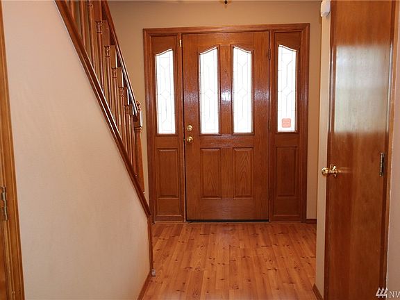 2nd image of 70 E Ballycastle Way
