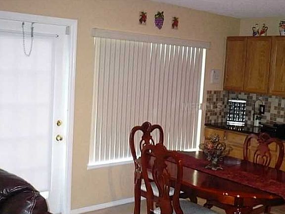5th image of 1205 Sandbrook Dr