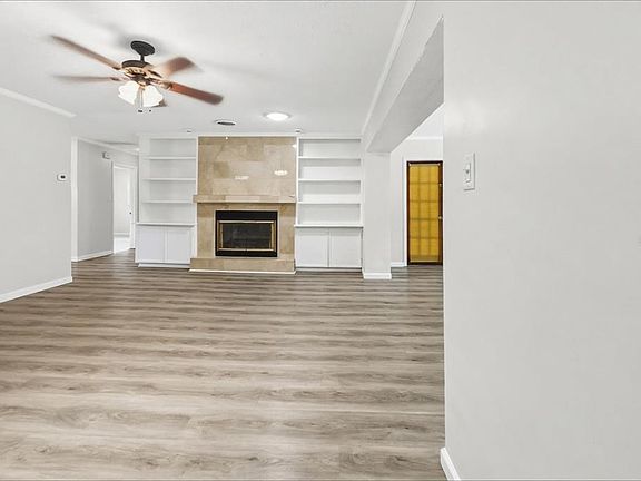 2nd image of 1128 20TH STREET SW