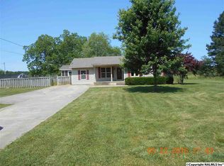 2332 Hine St S, Athens, AL 35611