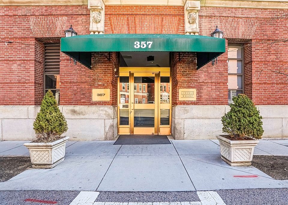 1st image of 357 Commercial St APT 220