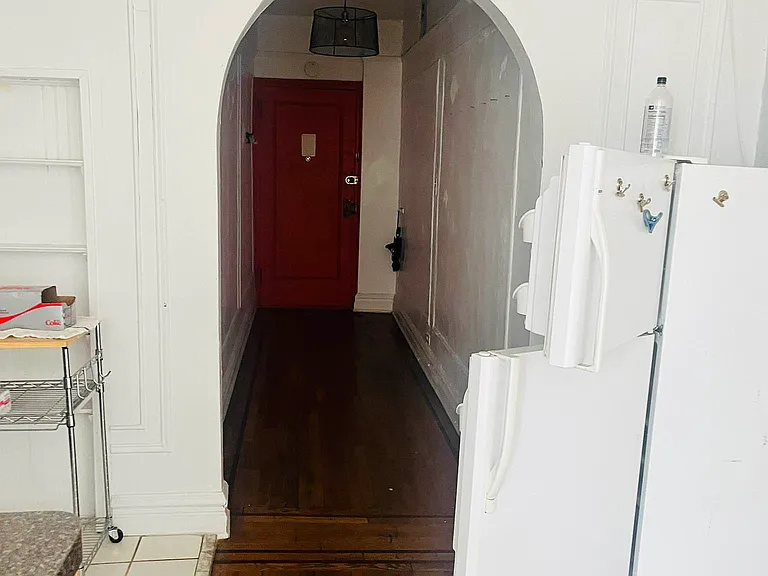 225 Bennett Ave #6P — Photo 4