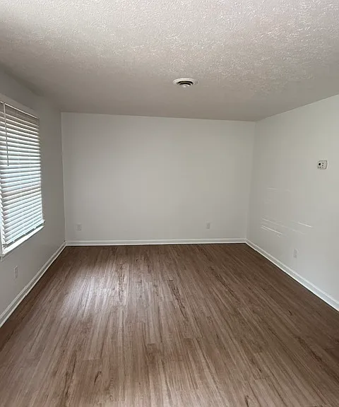 116 Raleigh St — Photo 4