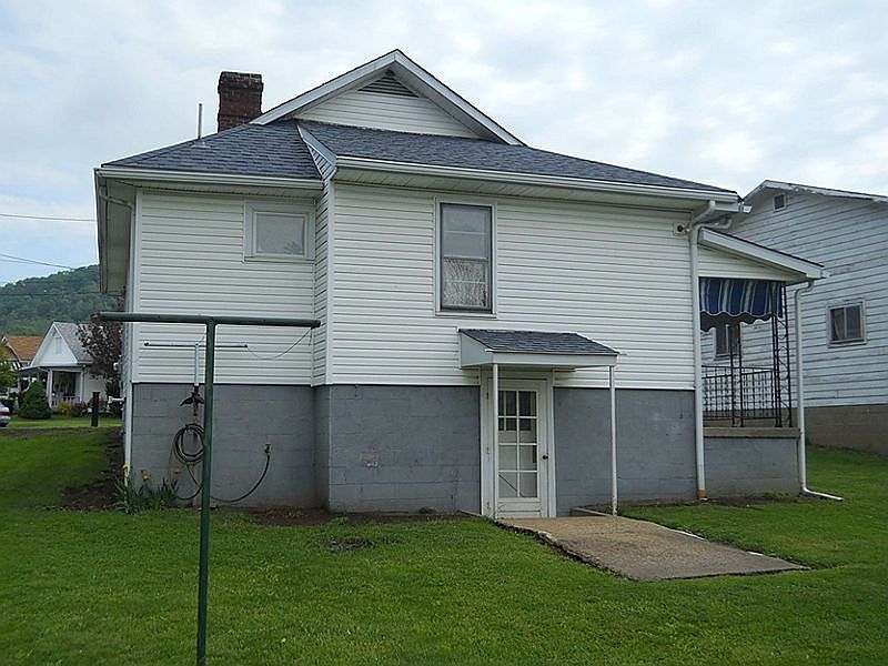 1st image of 2501 Potomac St