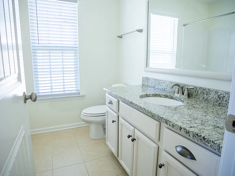 2nd Floor Bathroom