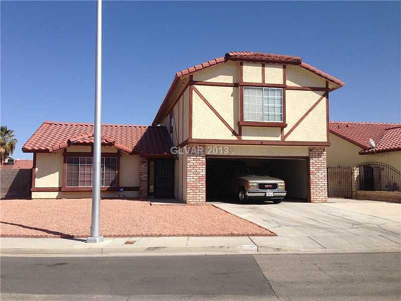 1st image of 5862 Pear Ct