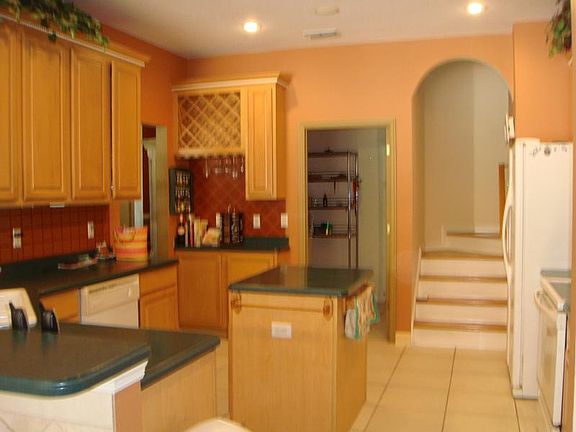 4th image of 3819 Brantley Place Cir