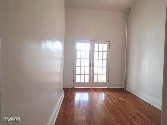 Rented by Citi Habitats | media 14