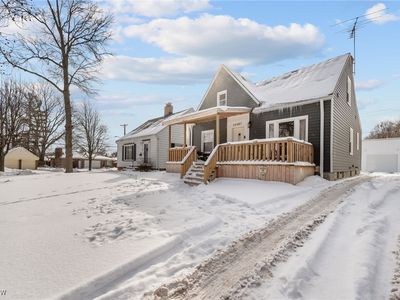 14407 Hollywood Ave, Cleveland, OH, 44111