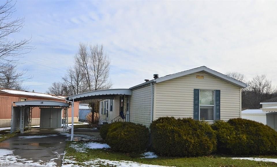 1st image of 54 Flagler Dr #54