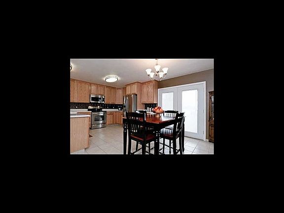 3rd image of 664 W 6th Ave