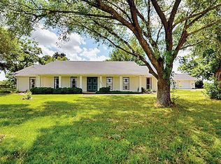 1097 Old McDade Rd, Elgin, TX 78621