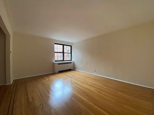 1st image of 212 W 22nd St APT 6D