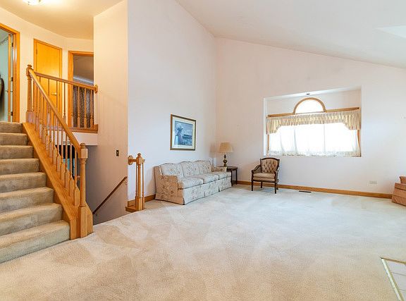 2nd image of 7346 163rd St