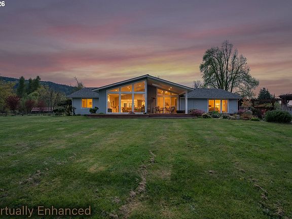 4th image of 7924 Thurston Rd