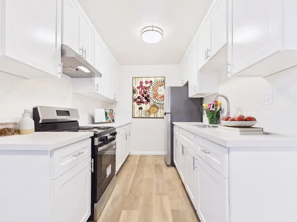 Woodman Apartments