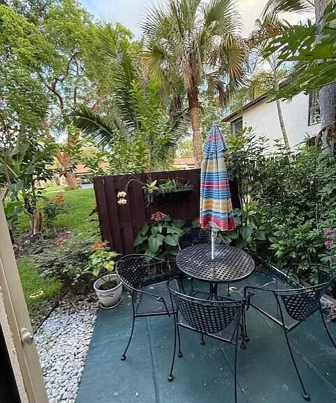 21820 Cypress Cir #25E — Photo 9