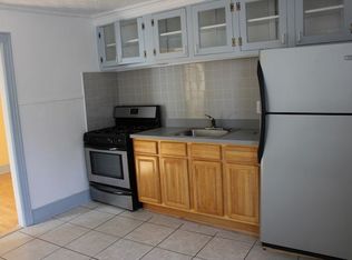 231 Conselyea St #2R, Brooklyn, NY 11211