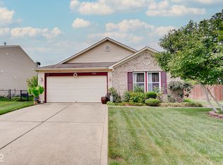5642 Grassy Bank Dr, Indianapolis, IN