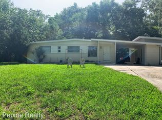 208 NW 34th Ter, Gainesville, FL 32607