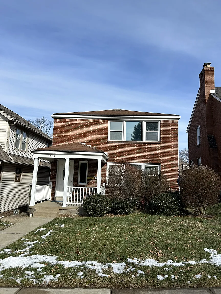 1437 Ridge Ave #2 photo 1