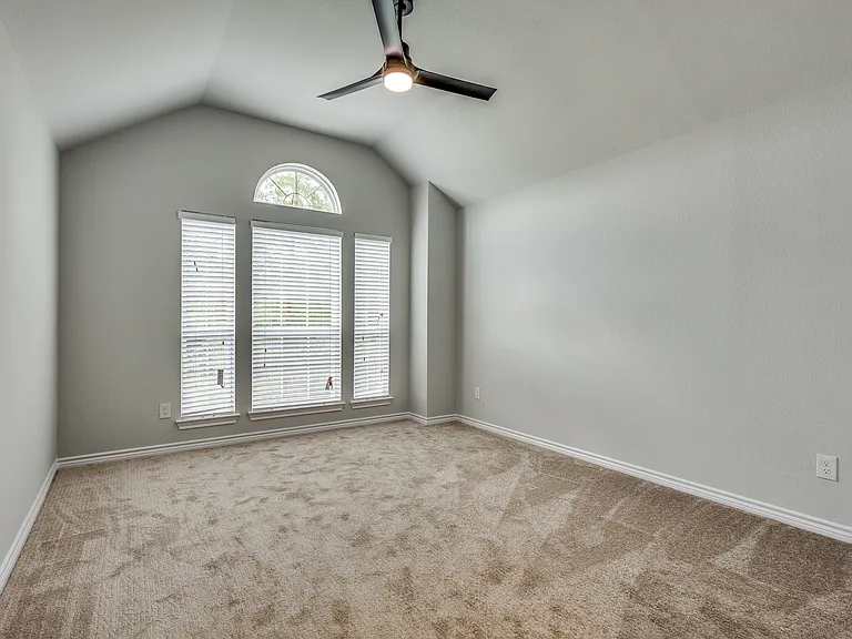 11532 Gatesville Dr — Photo 28