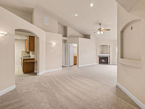 4th image of 5775 W 29th St #4-405