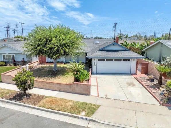19532 Independence Ln, Huntington Beach, CA 92646