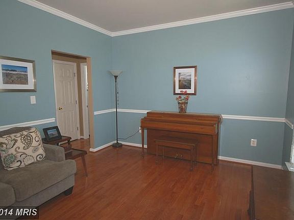 3rd image of 17230 Hollymill Ct