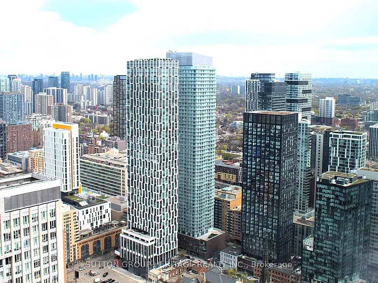197 Yonge St #4714 — Photo 40