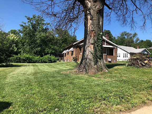 2nd image of 2408 Hord Ave