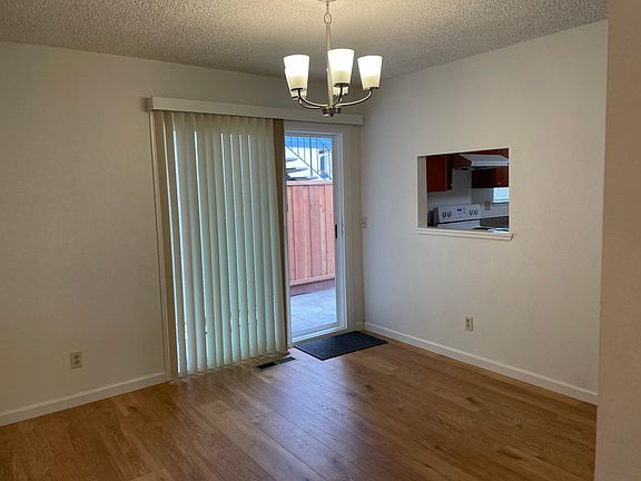 4th image of 505 Granger Ter APT 1