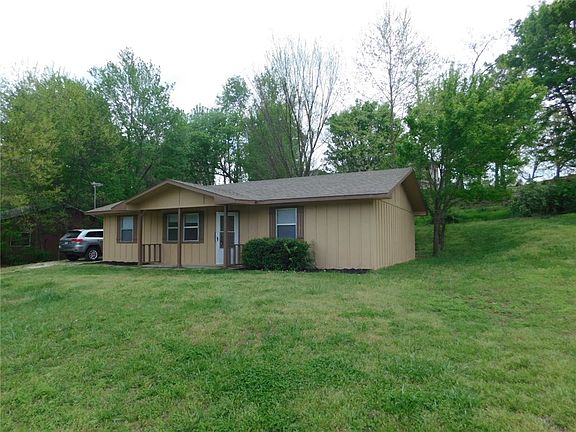 2nd image of 285 Ecology Dr