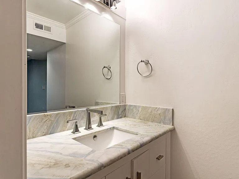 675 Sharon Park Dr #223 — Photo 24
