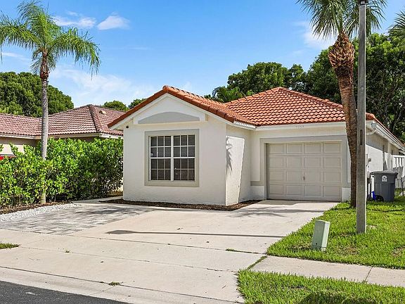 3rd image of 4853 Purdue Drive