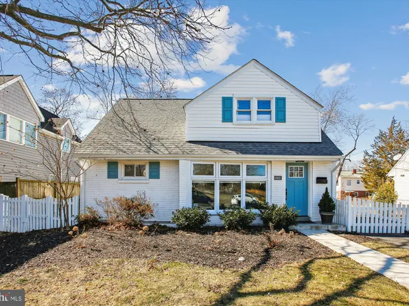 6802 Duke Dr, Alexandria, VA 22307