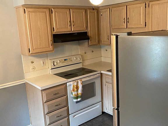 5th image of 5200 Hilltop Dr APT Aa18