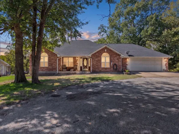 270 County Road 1946, Emory, TX 75440