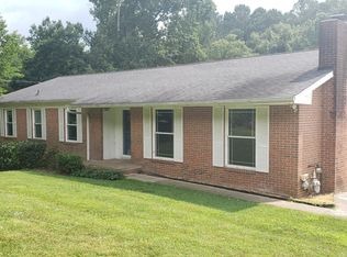 710 Long Mill Rd, Athens, TN 37303