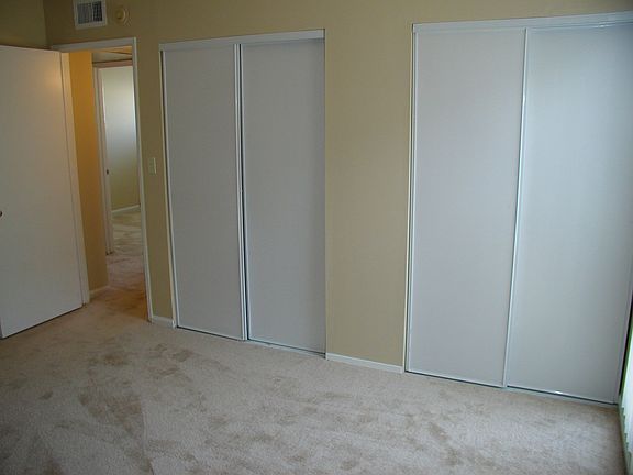 Master w/2 Closets