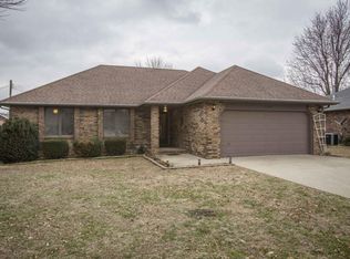 3760 W Harrison St, Springfield, MO 65802