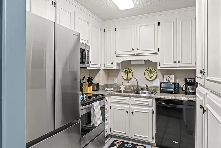 17462 Front Beach Rd #82D — Photo 2