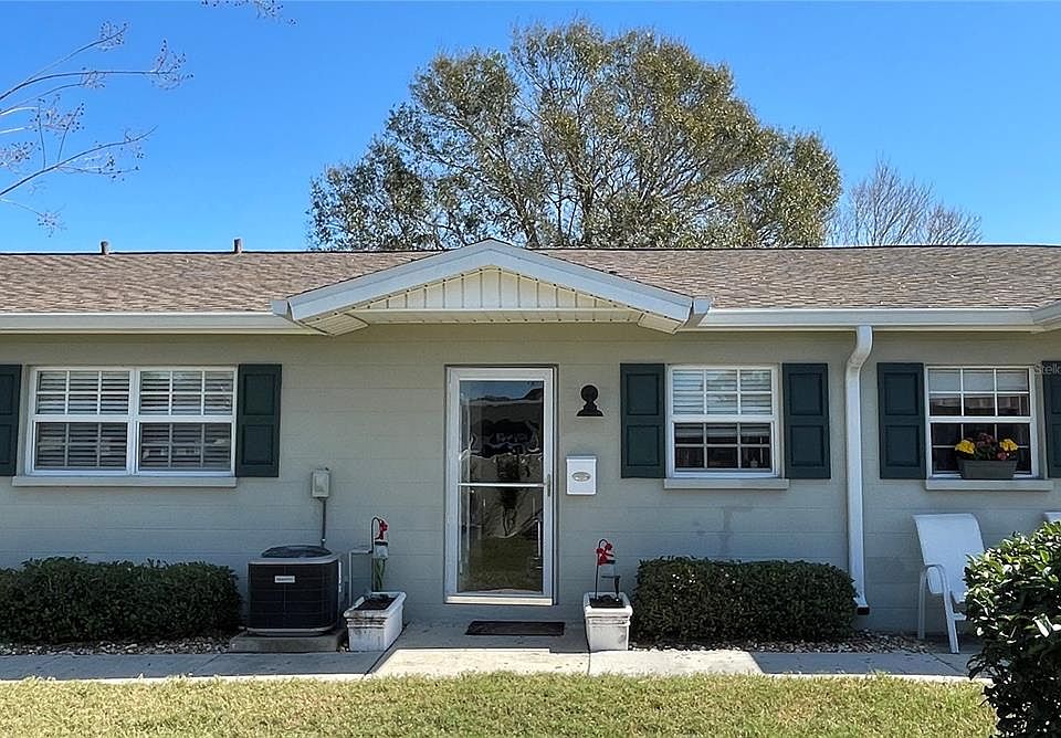 1st image of 2772 Golf Course Dr #106