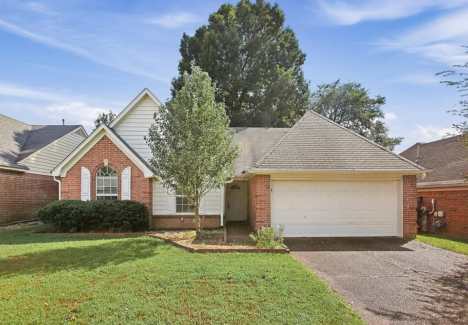 7121 Show Boat Ln