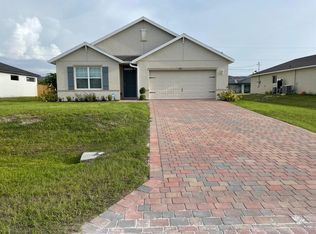 202 NW 13th St, Cape Coral, FL 33993