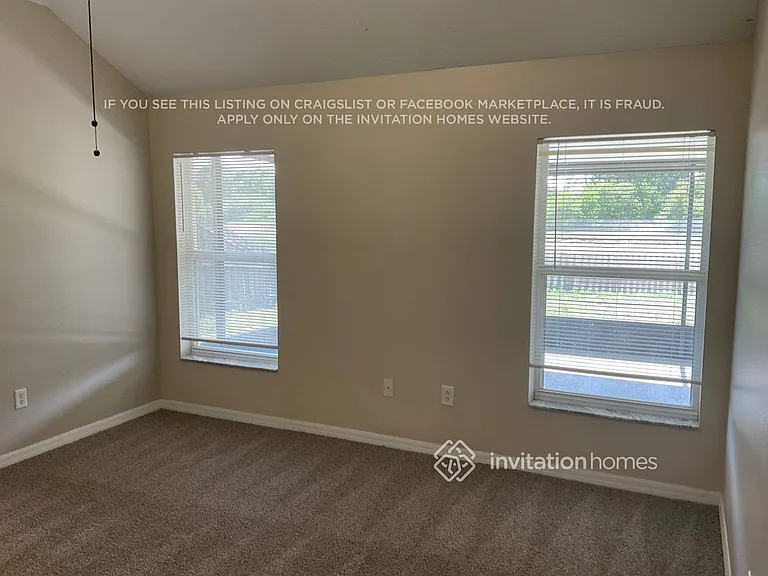 713 Cristelle Jean Dr — Photo 5