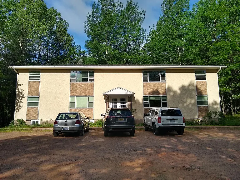 573 Silver Creek Rd — Photo 11