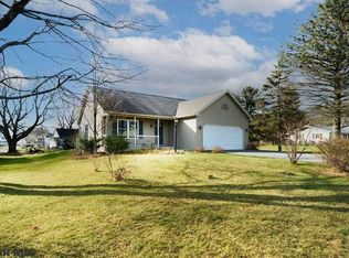 127 Grandview Rd, Centre Hall, PA 16828